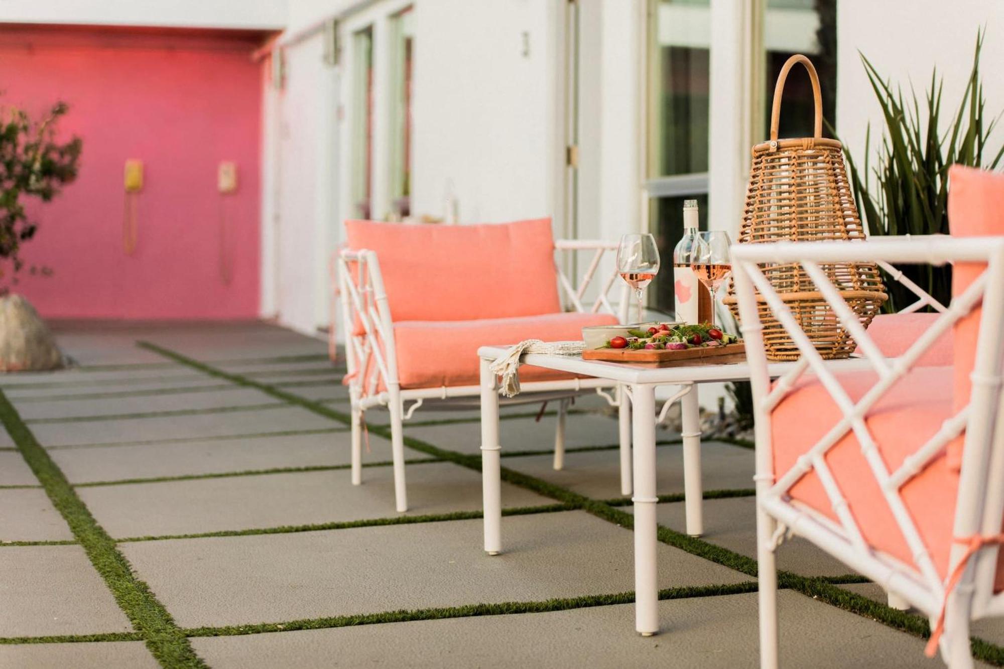 The Wesley Hotel By Avantstay Retro Spacious W Bbq Pool Spa ปาล์มสปริงส์ ภายนอก รูปภาพ
